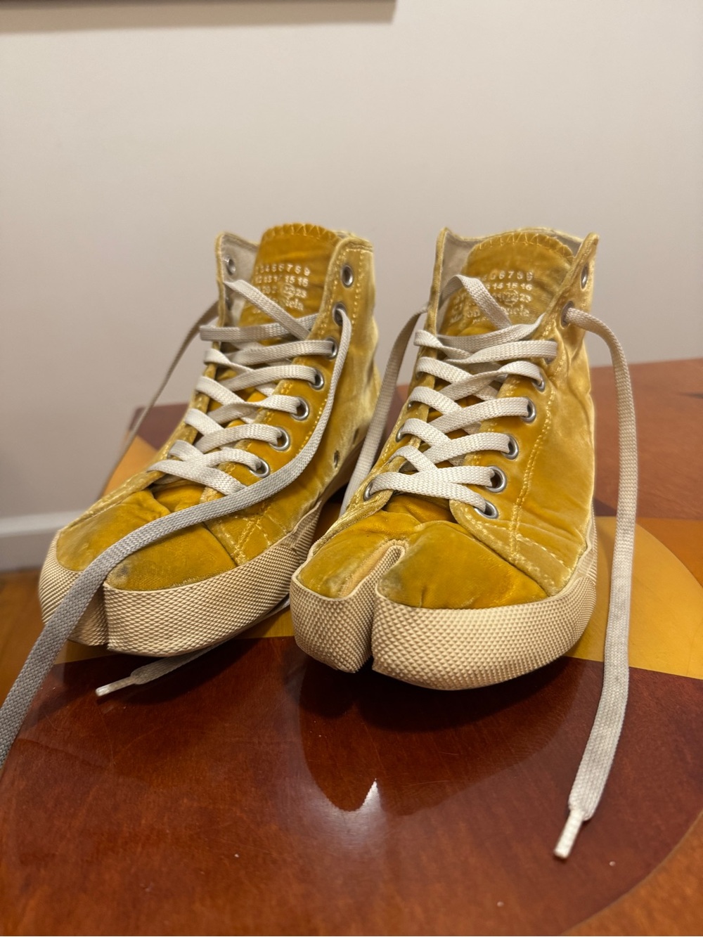 Maison Margiela Velvet tabi High-Top Sneakers
